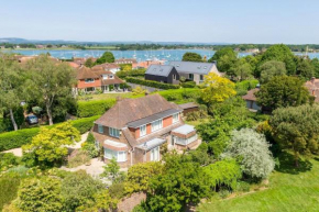 Oldfield Cottage within walking distance of pub and sea